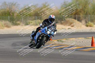 media/Nov-05-2022-SoCal Trackdays (Sat) [[f8d9b725ab]]/Turn 2 (1120am)/